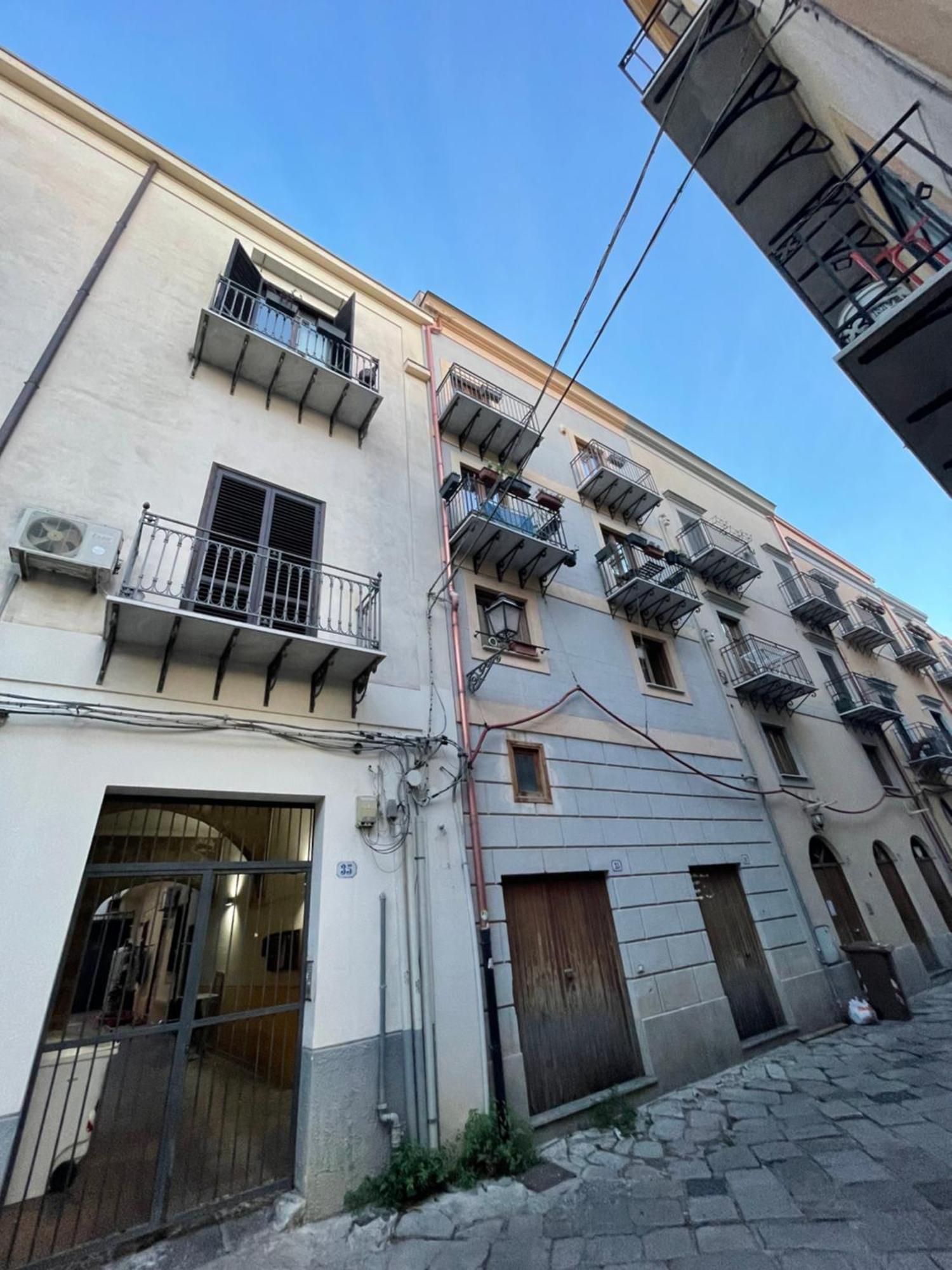 Hola House Alla Kalsa Palermo Exteriör bild