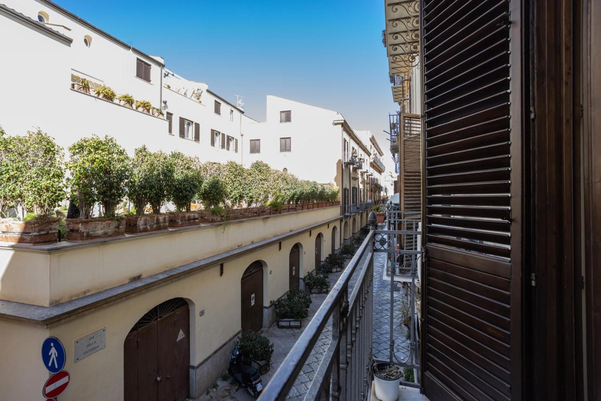 Hola House Alla Kalsa Palermo Exteriör bild